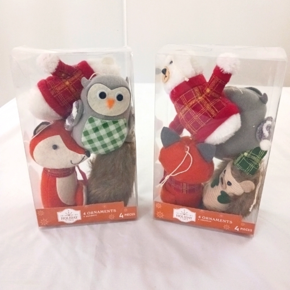 Holiday Time 2 Boxes of 4 Pack Woodland Ornaments